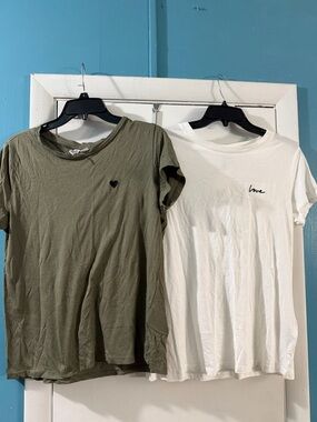 H&M Medium Tees